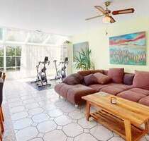 Modernes Einfamilienhaus mit Garten - Ismaning