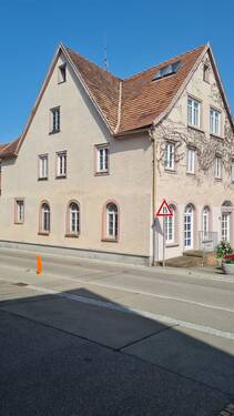 Außenansicht - Charmante Altbauwohnung im Herzen von Nordstetten - mit Gewölbekeller und Stellplätzen gut vermietet