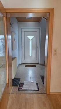 EG Eingang - 1 Zimmer Mehrfamilienhaus, Wohnhaus zum Kaufen in Neuhaus am Inn