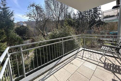 Balkon - 3 Zimmer Etagenwohnung in Stuttgart