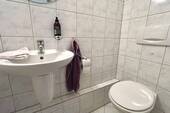 separates WC - 