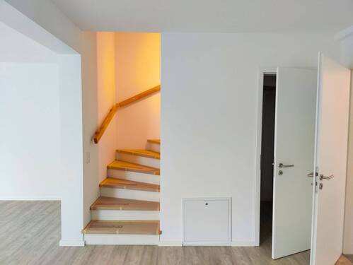 Treppe EG Musterhaus - 