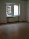 Oktober 30 006 - Etagenwohnung mit 69,00 m² in Karlsruhe zur Miete