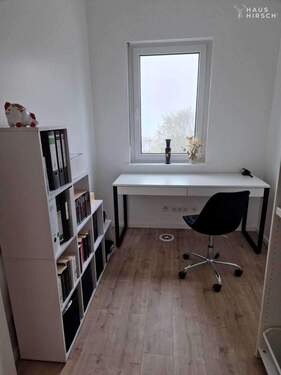 Rechte Seite: Zimmer 3 im OG - 