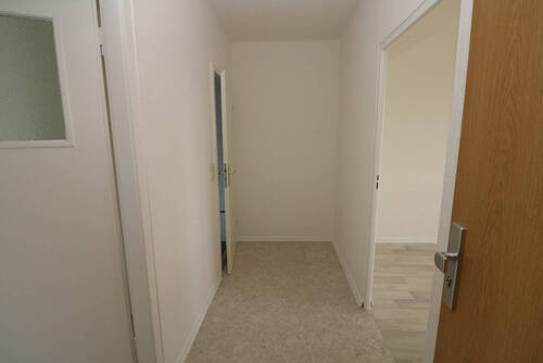Flur - 2 Zimmer Etagenwohnung in Freiberg