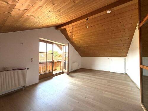  Wohnen - 4 Zimmer Etagenwohnung in Großweil