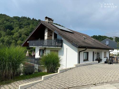 Außenansicht vorne - 9 Zimmer Einfamilienhaus zum Kaufen in Gernsbach