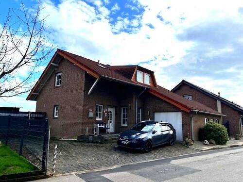 Seitenansicht - 5 Zimmer Einfamilienhaus in Linnich