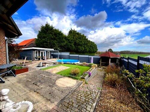 Terrasse, Gartenhaus, Pool - 