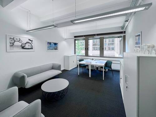 Kleinen Büro.jpg - 