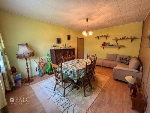 2. Wohnzimmer - 