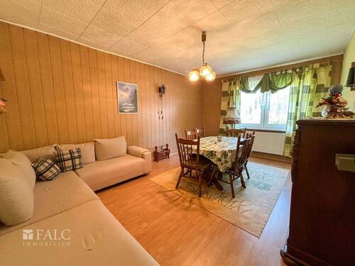 2. Wohnzimmer - 
