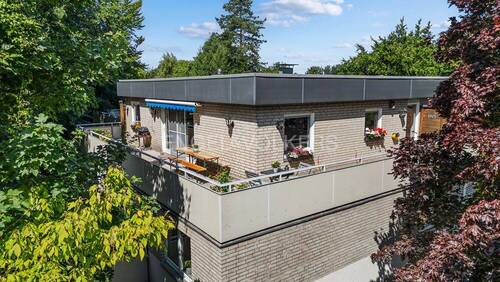 Bild 1 - Sonnige 3 Zimmer Dachgeschosswohnung mit großem Südbalkon
