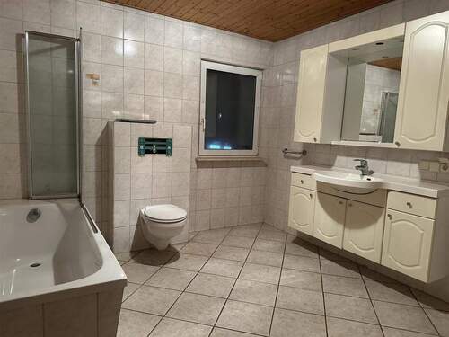 Badezimmer Obergeschoss - 