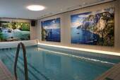 Schwimmhalle - 