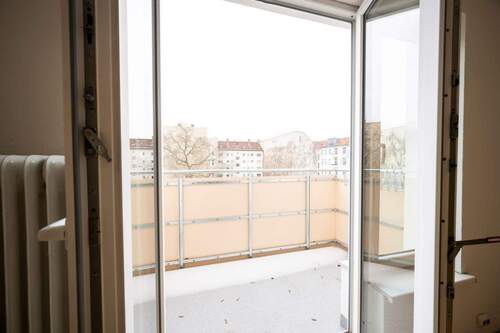 Balkon.jpg - 2 Zimmer Etagenwohnung zum Kaufen in Berlin
