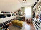 Zimmer im Dachgeschoss - 