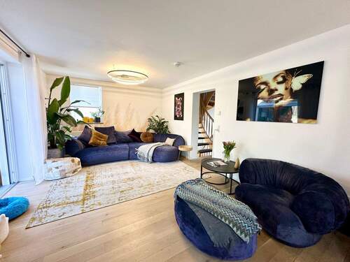 Teil des großen Wohnzimmers - 