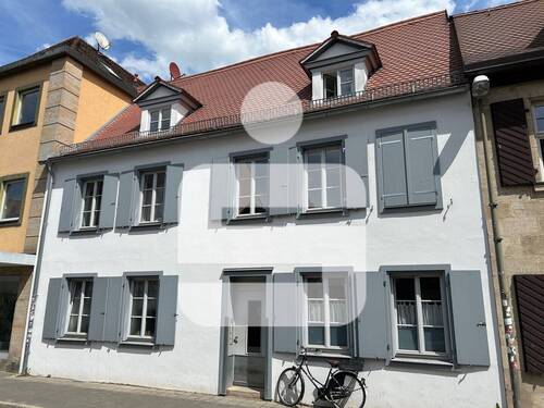 Deckblatt - bereits aufgeteilt - Wohnungspaket...MFH (Teileigentum) in Erlangen - Zentrum