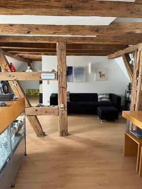 Impressionen - 9 Zimmer Mehrfamilienhaus, Wohnhaus zum Kaufen in Erlangen