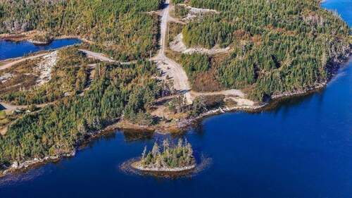 Luftbild Blick auf Lot 9 und Insel - Grundstück in Liscomb