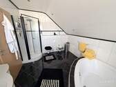 Badezimmer DG - 