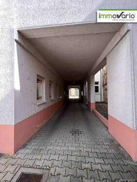 Durchfahrt zum Hof - 