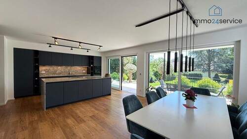 Küche EG - 4 Zimmer Etagenwohnung zum Kaufen in Singen