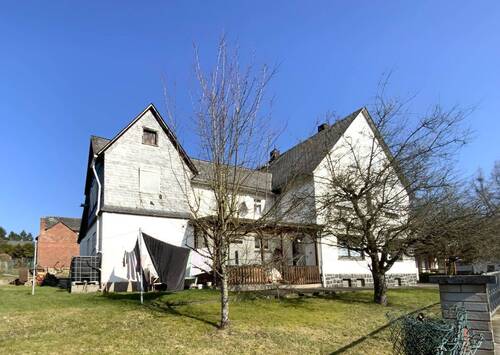 Gartenansicht - 1 Zimmer Mehrfamilienhaus, Wohnhaus in Aßlar