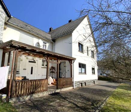 Ansicht - Mehrfamilienhaus, Wohnhaus mit 355,00 m&sup2; in Aßlar zum Kaufen