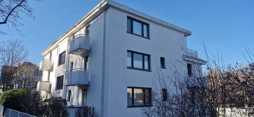 Hausfront - Penthouse Wohnung in bester Lage!