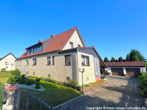 Bild 1 Wohnhaus Straßenansicht - Mein neues Zuhause - preiswertes Wohnhaus für meine Familie!