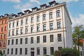 Gebäudeansicht - 2 Zimmer Etagenwohnung zum Kaufen in Leipzig