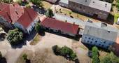 MFH, Halle / Garagen u. Gutshaus - OHNE BANK finanzierbar: Gutshof-Ensemble mit MFH, Gutshaus & Scheunentrakt