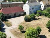 4-Familienhasu und Remise - 3 Zimmer Mehrfamilienhaus, Wohnhaus zum Kaufen in Osternienburger Land - Kleinpaschleben