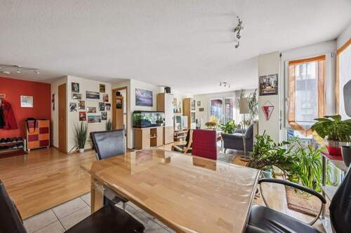 Wohnen / Essen - 3 Zimmer Etagenwohnung zum Kaufen in Ludwigsburg