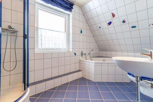 Badezimmer - OG - 