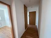 Flur mit Einbauschrank - 