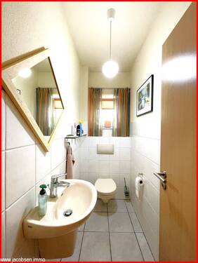 Gäste-WC im Erdgeschoss - 