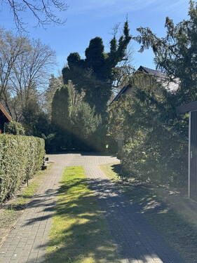 Auffahrt - Einfamilienhaus mit 110,00 m&sup2; in Wandlitz zum Kaufen