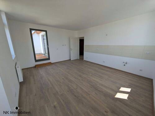 Wohnzimmer & Küche - 