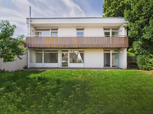 Hausansicht (Garten gestaged) - 