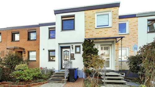 Außenaufnahmen - 3 Zimmer Reihenmittelhaus zum Kaufen in Delmenhorst