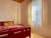 Schlafzimmer (OG) - 