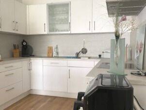 Küche im Kaufpreis enthalten.jpg - 2 Zimmer Etagenwohnung in Ingolstadt