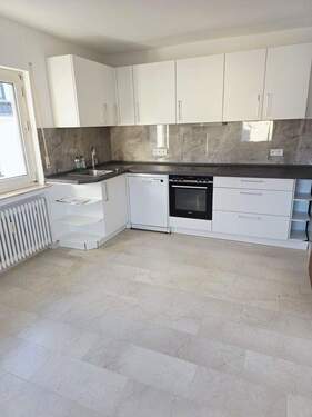 Küche mit Speisekammer - 