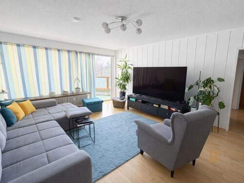 Wohnbereich - Charmante 2,5-Zimmer-Wohnung in traumhafter Lage Gröbenzells