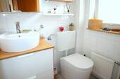 Tageslicht-Gästetoilette - 