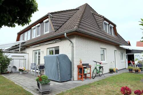 TOP-gepflegte Doppelhaushälfte - 0 % Käuferprovision! Moderne Doppelhaushälfte im besten Pflegezustand in ruhiger Wohnlage!