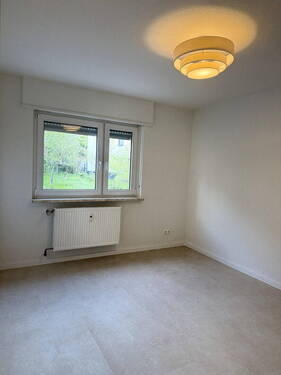 Zimmer 1 - Etagenwohnung mit 65,00 m&sup2; in Annweiler am Trifels zur Miete